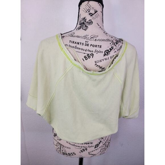 Free People FP Movement Crop Sweater Top Sz XS Short Sleeves Ribbed Yellow Green - Picture 6 of 9